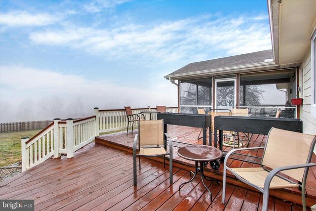 110 LEES MILL RD, Hampstead, MD 21074