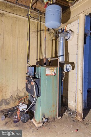 404 E NEW ST, Mountville, PA 17554