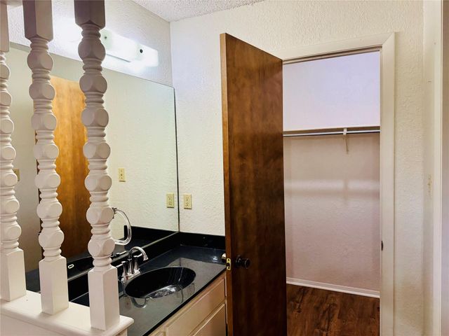 907 Milford WAY A, Austin, TX 78745