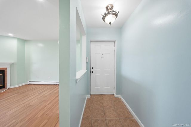 18 Lexington Hill 8, Harriman, NY 10926