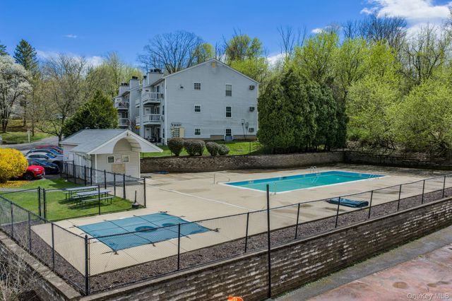 18 Lexington Hill 8, Harriman, NY 10926
