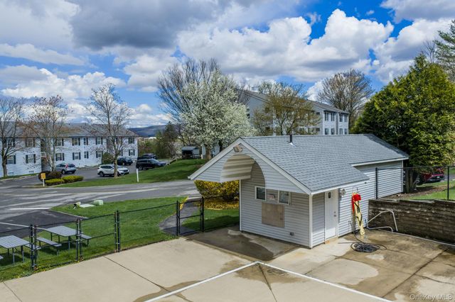 18 Lexington Hill 8, Harriman, NY 10926