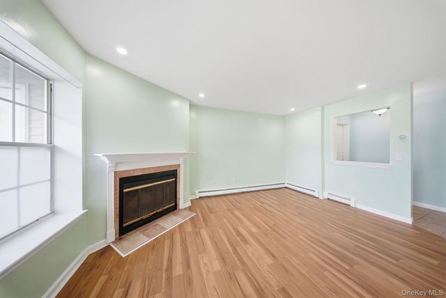 18 Lexington Hill 8, Harriman, NY 10926