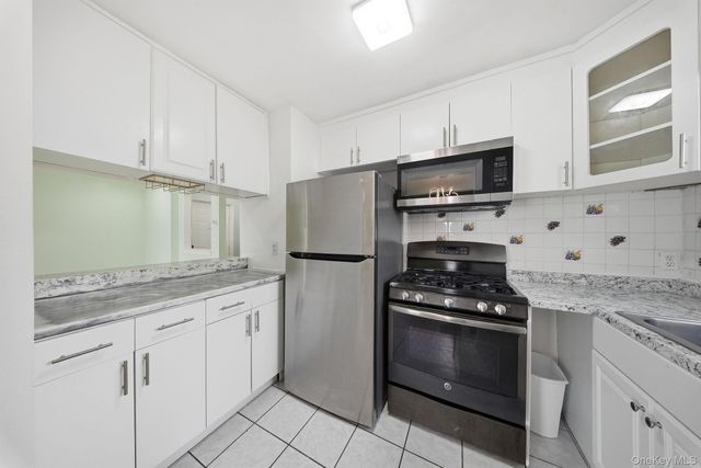 18 Lexington Hill 8, Harriman, NY 10926