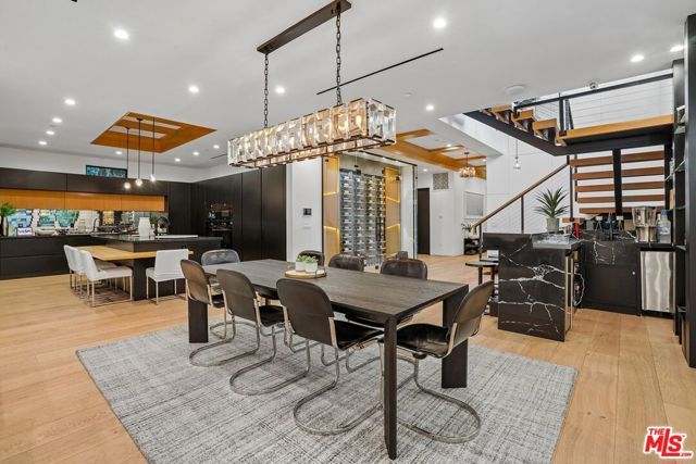 828 N Gardner Street, Los Angeles, CA 90046