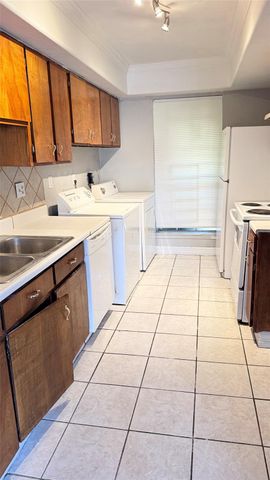 7818 Grove Ridge Drive, Houston, TX 77061