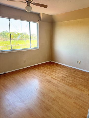 7818 Grove Ridge Drive, Houston, TX 77061