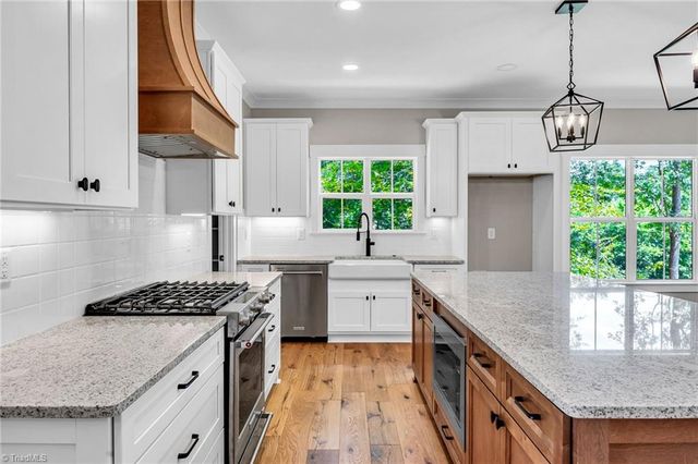 8719 Atlas Heights Way, Lewisville, NC 27023