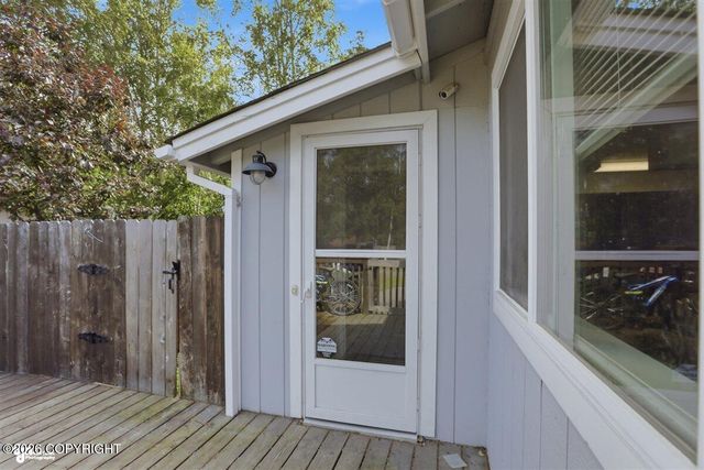 341 Dannilyn Circle, Anchorage, AK 99504