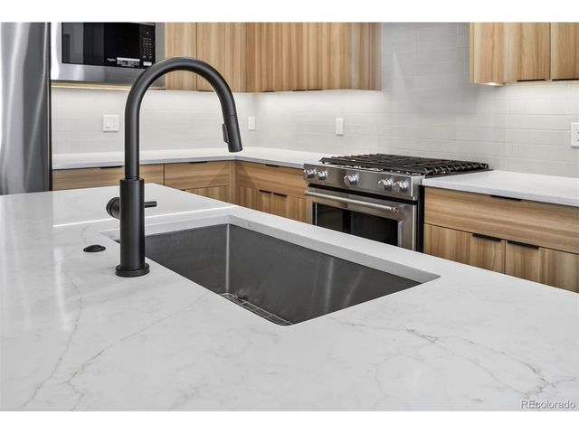 826 N Cherry St 2, Denver, CO 80220