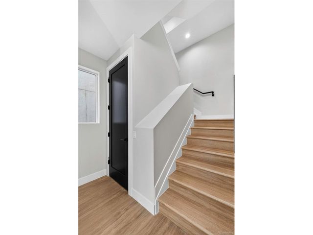 826 N Cherry St 2, Denver, CO 80220