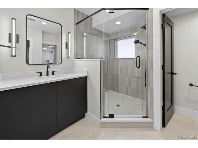 826 N Cherry St 2, Denver, CO 80220