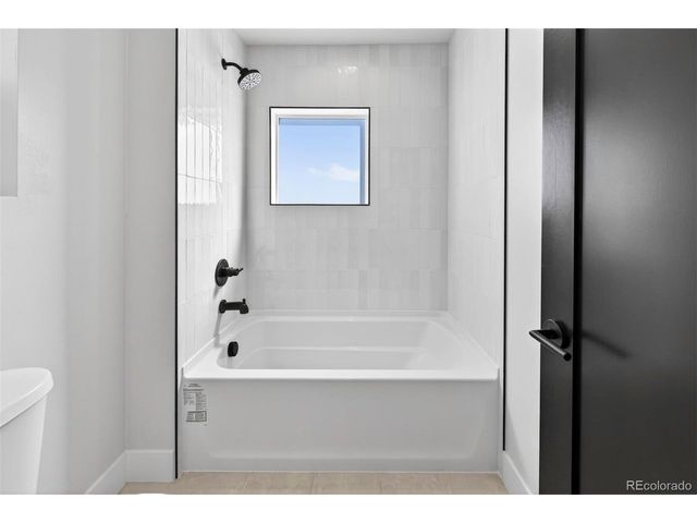 826 N Cherry St 2, Denver, CO 80220