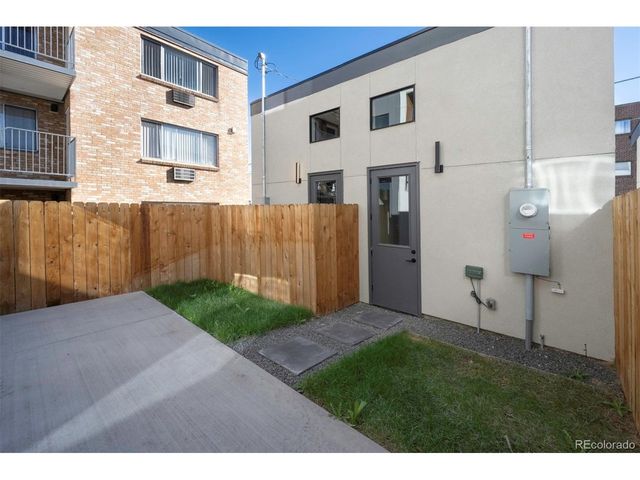 826 N Cherry St 2, Denver, CO 80220