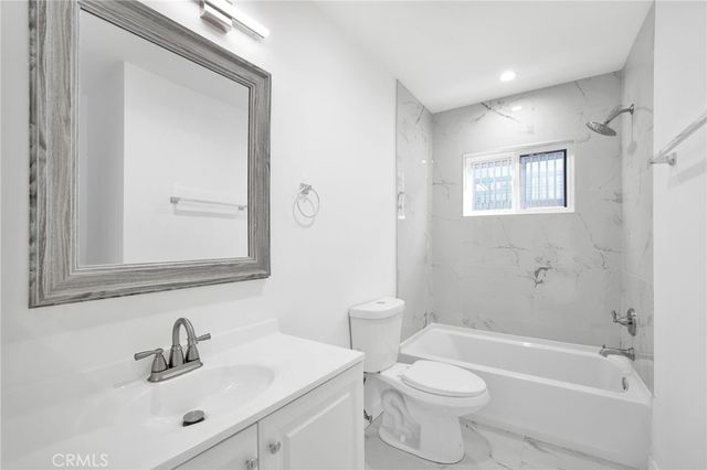 13018 Valleyheart Drive 8, Studio City, CA 91604
