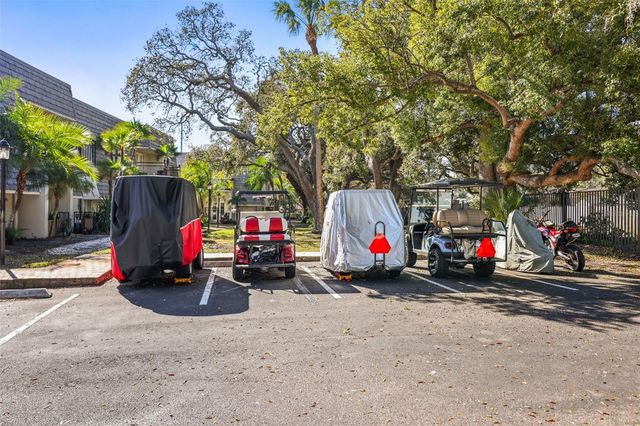 704 LYNDHURST STREET 624, Dunedin, FL 34698