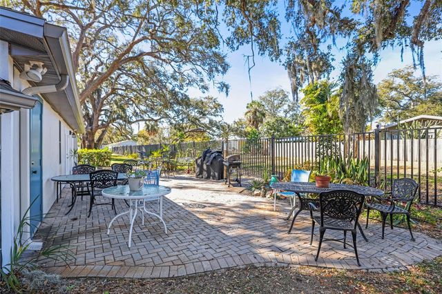 704 LYNDHURST STREET 624, Dunedin, FL 34698