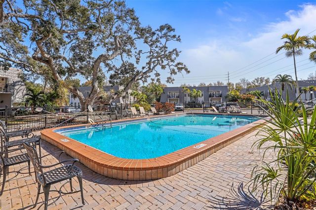 704 LYNDHURST STREET 624, Dunedin, FL 34698