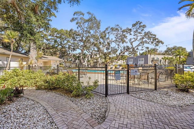 704 LYNDHURST STREET 624, Dunedin, FL 34698