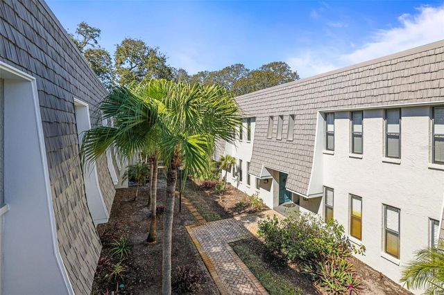 704 LYNDHURST STREET 624, Dunedin, FL 34698