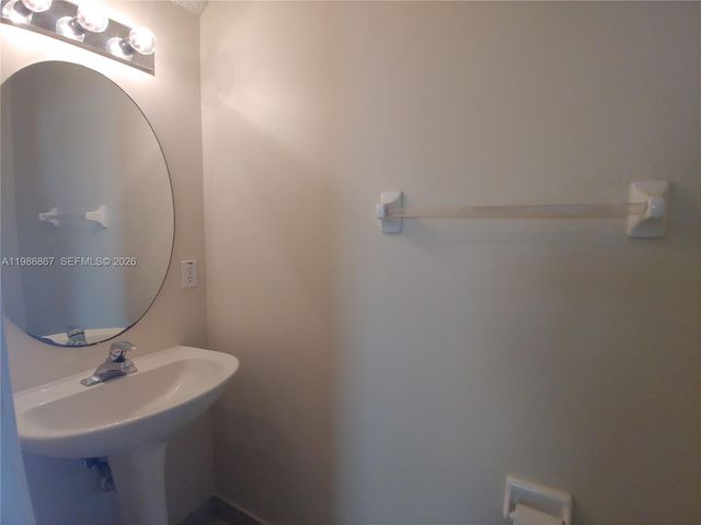 5071 Palmbrooke Cir 5071, West Palm Beach, FL 33417