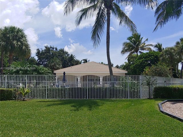 5071 Palmbrooke Cir 5071, West Palm Beach, FL 33417