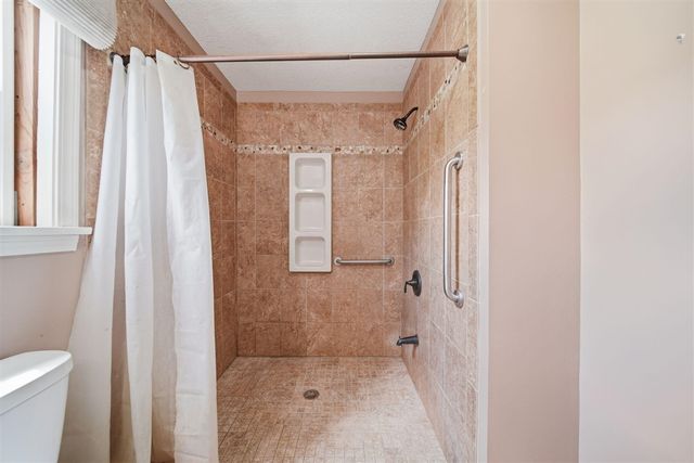 10770 Brix Highway, Brooklyn, MI 49230