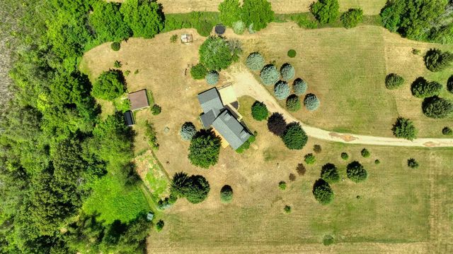 10770 Brix Highway, Brooklyn, MI 49230