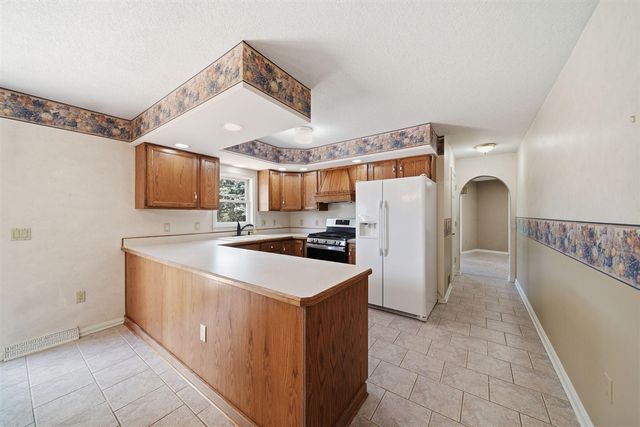 10770 Brix Highway, Brooklyn, MI 49230
