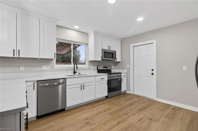 500 Kellam RD, Virginia Beach, VA 23462