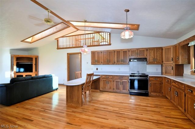 15227 Leroy Road, Thompson, OH 44086