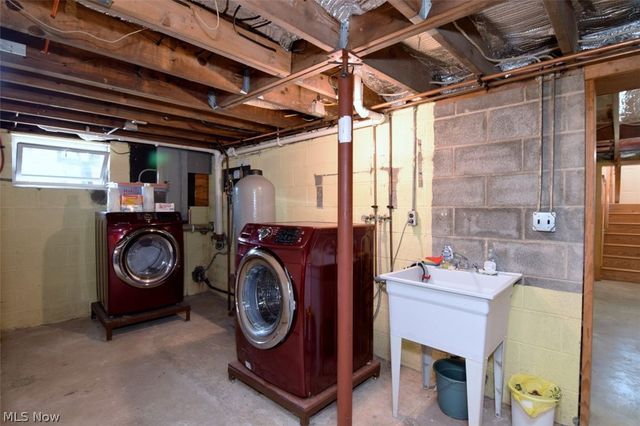 15227 Leroy Road, Thompson, OH 44086