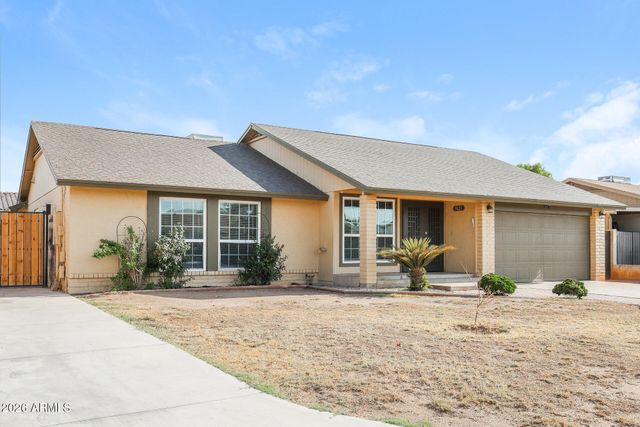 9025 W MACKENZIE Drive, Phoenix, AZ 85037