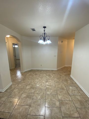 1901 Stonegrove Road, Bentonville, AR 72713
