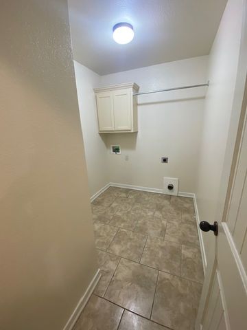 1901 Stonegrove Road, Bentonville, AR 72713