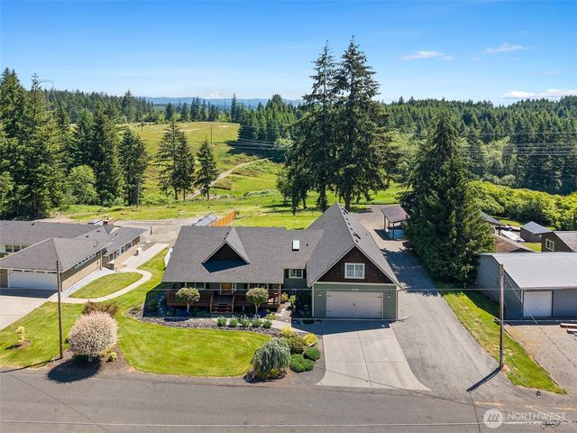 242 Kennicott Road, Chehalis, WA 98532