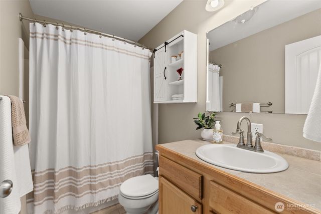 242 Kennicott Road, Chehalis, WA 98532