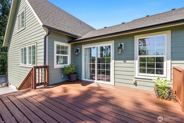 242 Kennicott Road, Chehalis, WA 98532
