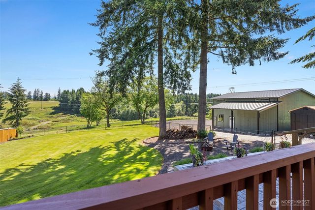 242 Kennicott Road, Chehalis, WA 98532