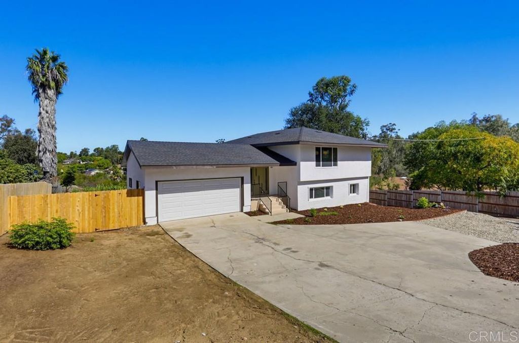 930 Miramar Drive, Vista, CA 92081 — photo 2