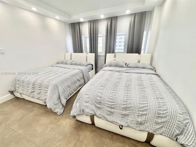2030 S Ocean Dr 423, Hallandale Beach, FL 33009