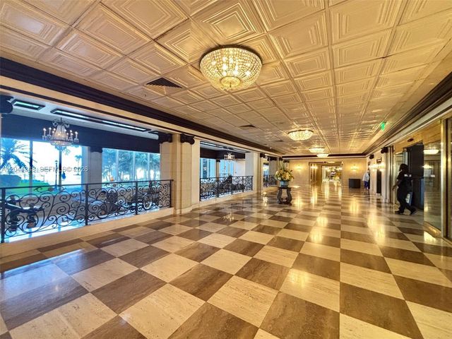 2030 S Ocean Dr 423, Hallandale Beach, FL 33009