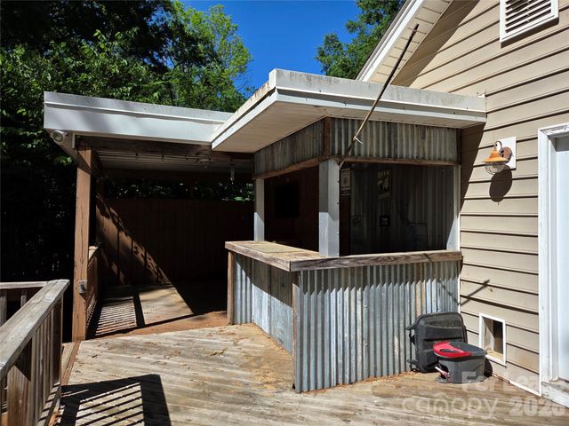 819 S South Street, Gastonia, NC 28052