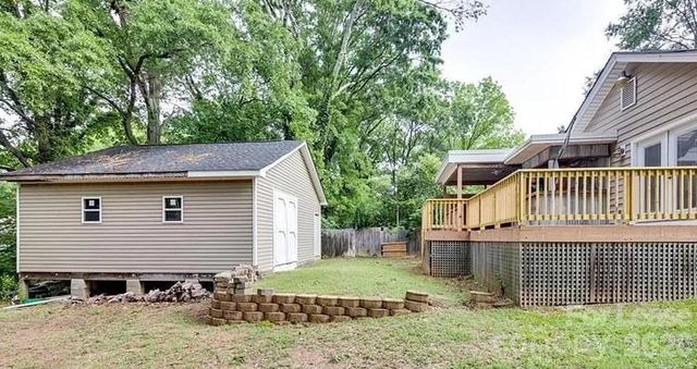 819 S South Street, Gastonia, NC 28052