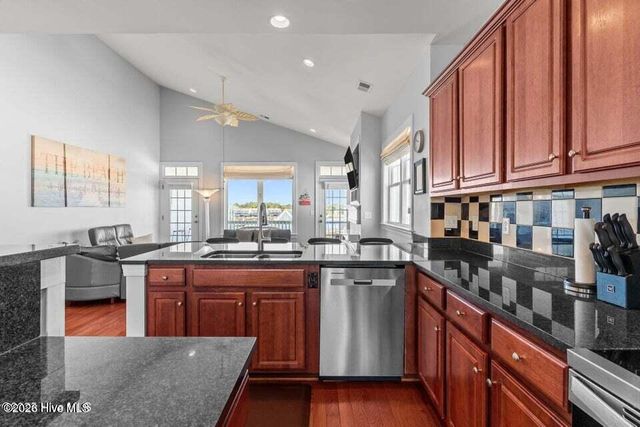 1102 Canal Drive Unit A, Carolina Beach, NC 28428