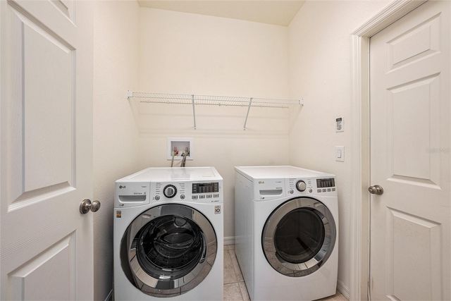 8202 WILLOW BEACH DRIVE, Riverview, FL 33578