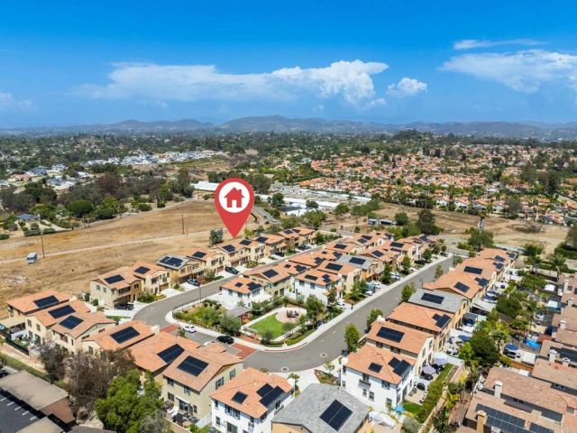 1525 Wildgrove Ave, Vista, CA 92081