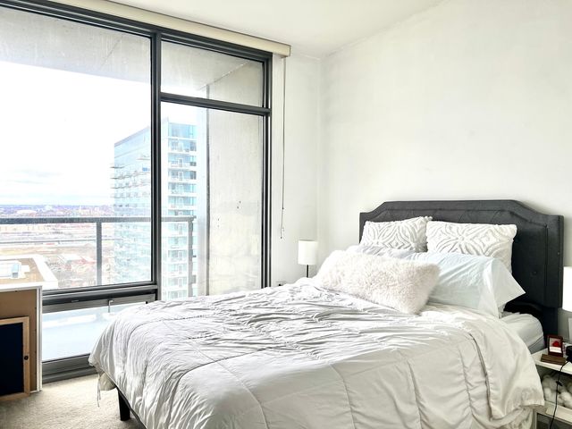 100 E 14TH Street 2108, Chicago, IL 60605