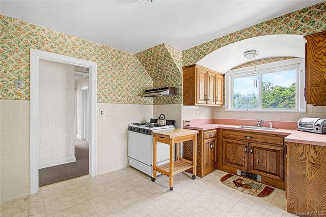 83-87 Staunton Street, Yonkers, NY 10704