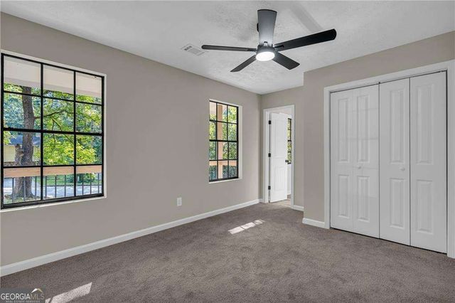 8949 Raven Drive, Jonesboro, GA 30238